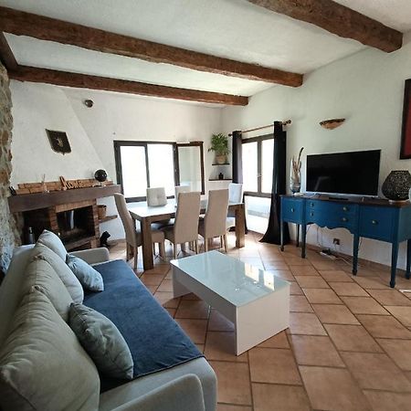 Appartement Privatise Dans Maison Utelle 外观 照片